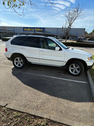 BMW X5 2001 con 1 año de garantia
