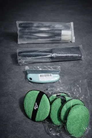 Kit limpieza llantas y neumaticos