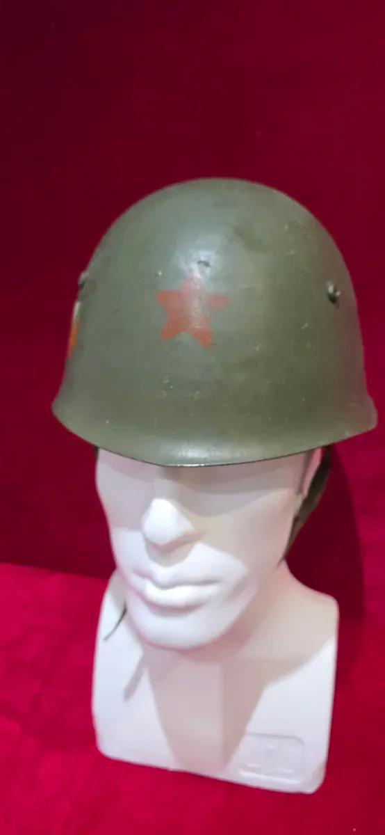 Casco Militar Ejército Popular Búlgaro