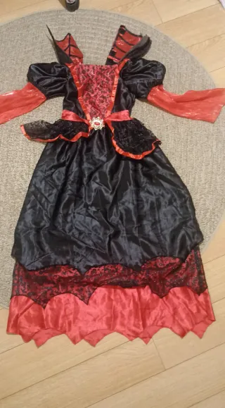 Disfraz Vampiresa Negro y Rojo