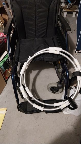 Silla de ruedas plegable