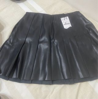 Falda plisada negra Talla S