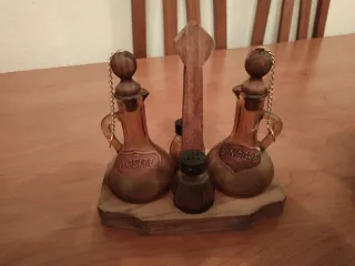 Set mesa y porrón vino