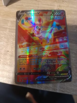 Sylveon V Carta Pokémon