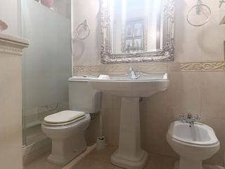 Piso en venta en La Buhaira en Sevilla