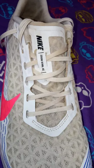 Zapatillas Nike Rival XC Beige Multicolor