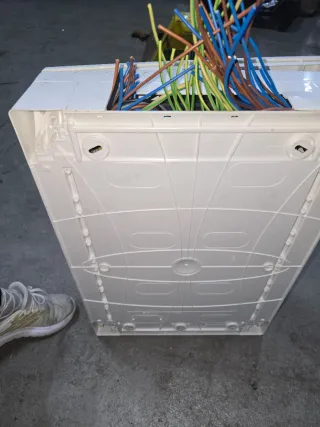 Escucho oferta Cuadro Eléctrico con Interruptores