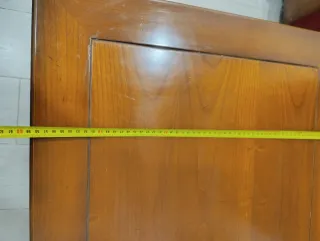 Mesa de centro de madera de cerezo y  cristal