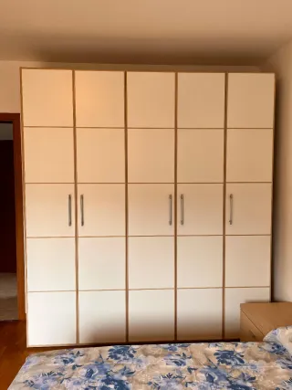 ARMADIO 5 ANTE + COMODINI