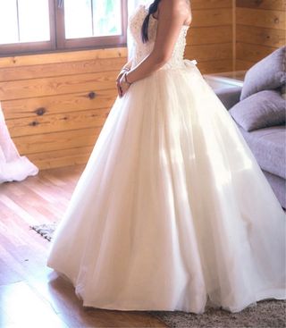 Traje de novia con pedrería de alta costura AGAPE