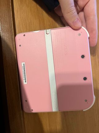 Nintendo 2DS Tomodachi Life Rosa