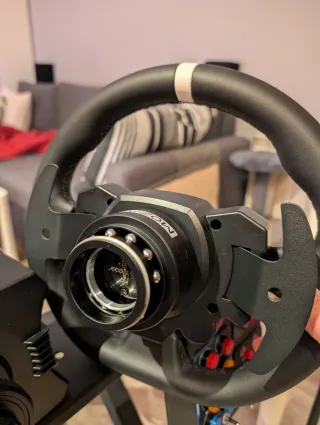 Pack moza r5 volante, base y pedales.