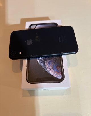 iPhone XR 128GB Negro en su Caja