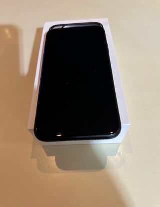 iPhone XR 128GB Negro en su Caja