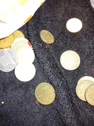 Monedas Pesetas 1, 2, 5, 25 Pesetas