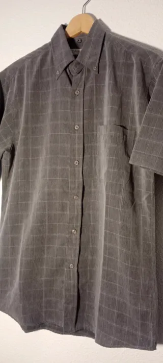 Camisa de manga corta de cuadros