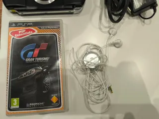 PSP + Accessori + Gioco