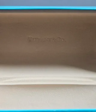 gafas tiffany and co. mujer azul y negras