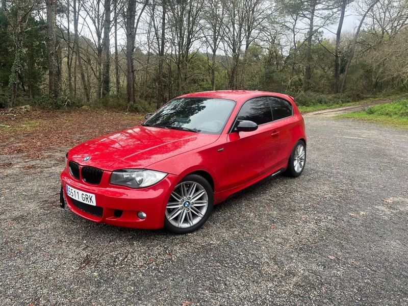 BMW Serie 1 2009 - foto 1
