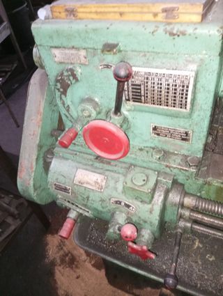 Torno para metal