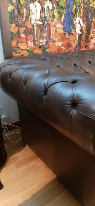 Sofá Chester de Piel Marrón – Posibilidad de 2