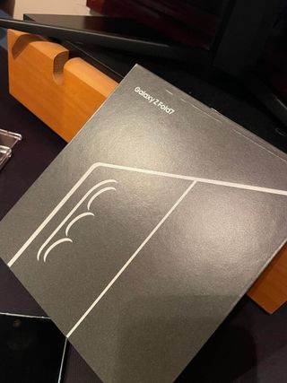 Samsung Galaxy Z Fold 7 5G – Como Nuevo – Gama Alt