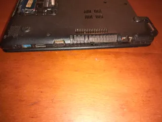 Acer Aspire E1-522 AMD A6