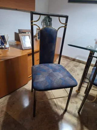 Mesa de cristal y 6 sillas