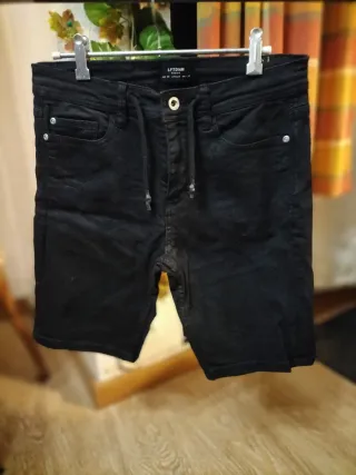 Bermudas vaqueras negras – Talla 38