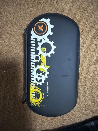 Juegos PS Vita FIFA 13 + Invizimals