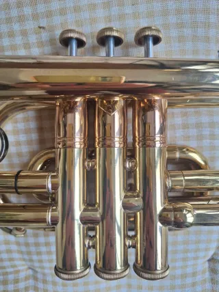 Corneta Bach Mercedes