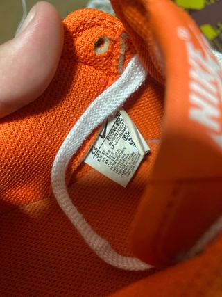 Nike Air Force 1 Naranja y Blanco