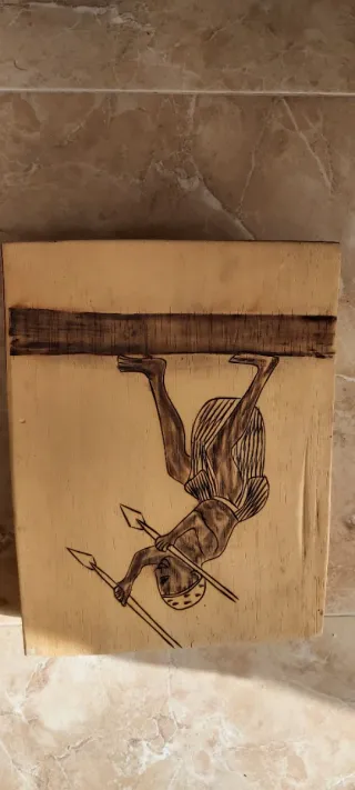 Piano africano de madera