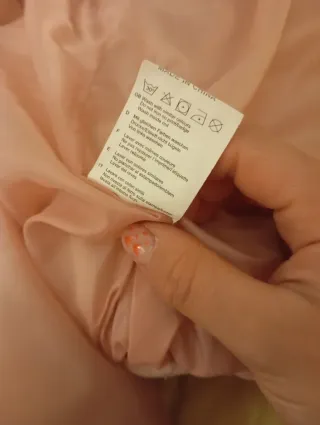 Cazadora invierno tipo plumas rosa