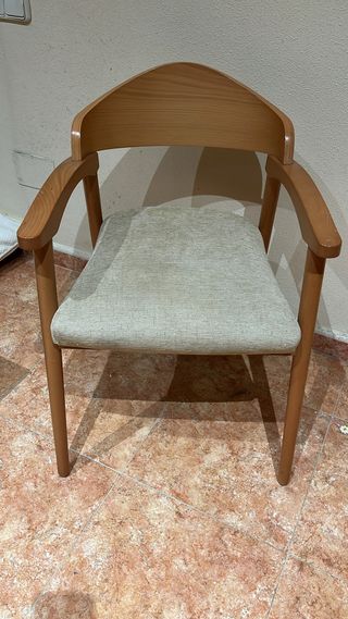Sillón de habitación tela y madera
