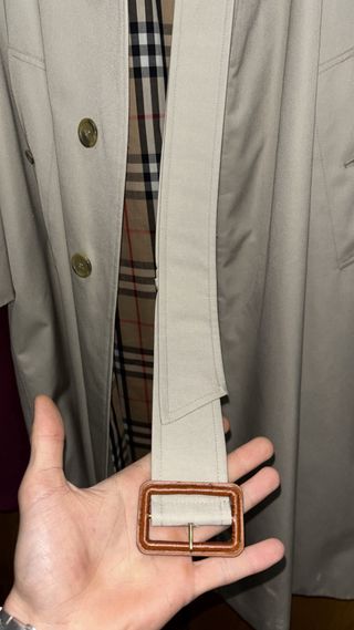 Gabardina Burberry Vintage Original con Cinturón