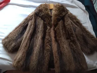 Abrigo de piel de marmota