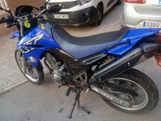 Moto xt660R yamaha muy mimada con todo a punto