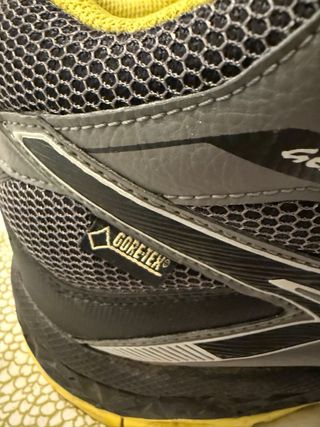 Scarponi trekking Asics Fuji Xterra Tg 44 gore tex