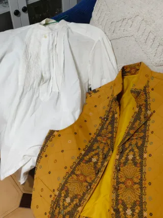Camisa y chaleco