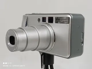 Cámara Canon Prima Zoom 115