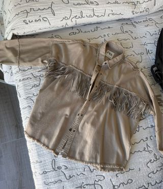 Chaqueta de flecos