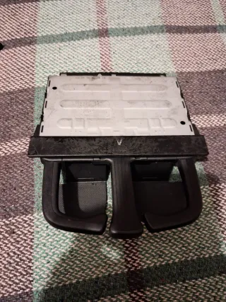 Porta copos golf mk4 / bora