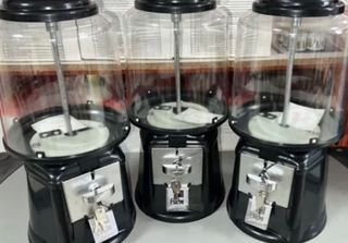 Lote de 3 máquinas expendedoras de frutos secos