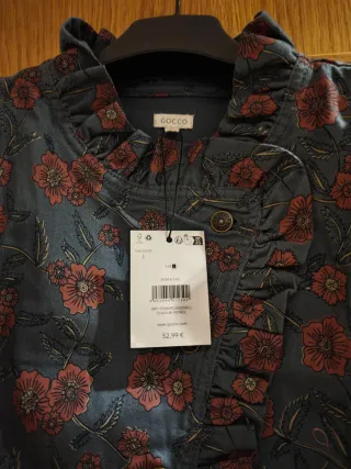 Chaleco floral GOCCO a estrenar