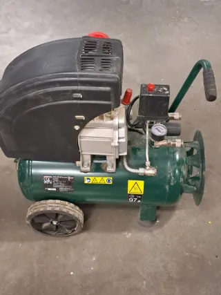 Compresor Parkside 25L