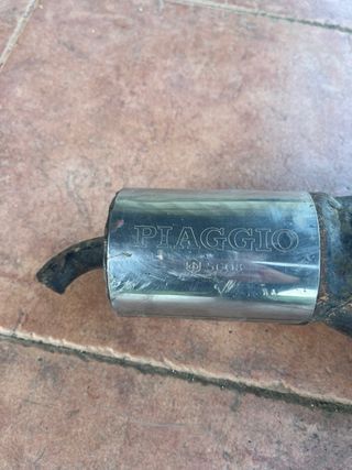 Escape Portugues Piaggio Zip