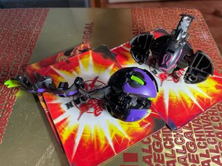 Bakugan coleccion negro púrpura