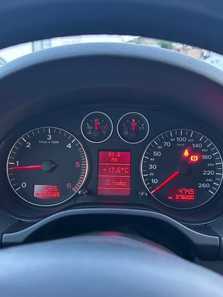 Audi A3 2.0 TDI - ITV 2027 - excelente