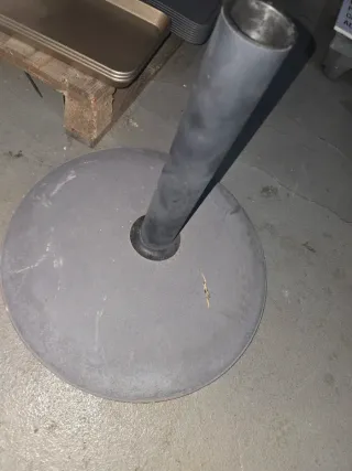 Base de cemento para sombrilla hosteleria